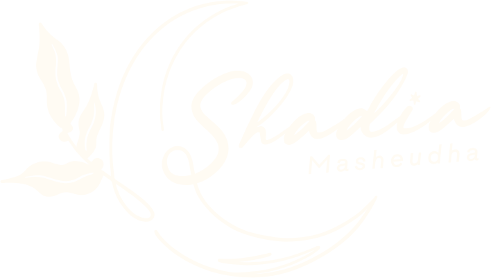 logo blanco shadia